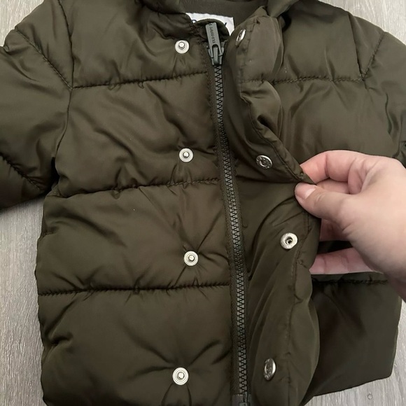 Toddler Old Navy Green Puffer Water Resistant Jacket Size 12-18 Months - Picture 5 of 5